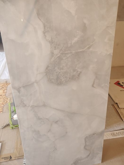 Продам керамогранит