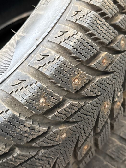 Зимняя резина 195/60R15