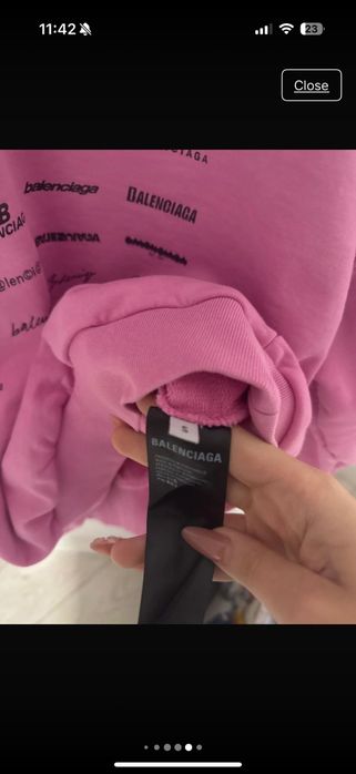 Hanorac Balenciaga roz stare buna