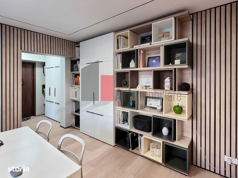 Vindem apartament  3 camere, Plaza