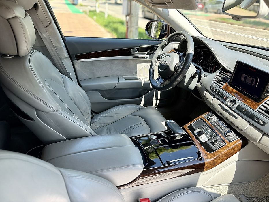 • Audi A8 2016 Facelift • Matrix / 3.0 Diesel 262 cp - Parc Auto / Rate / Garantie •