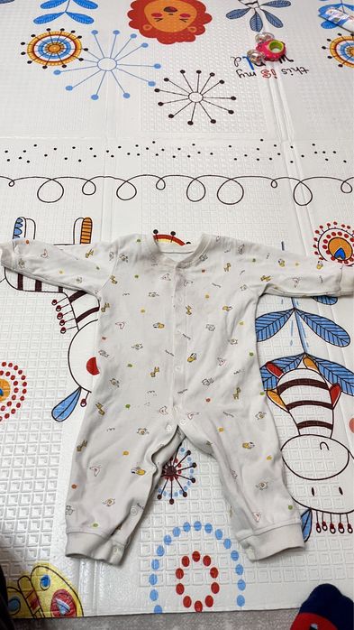 Отдам детские вещи