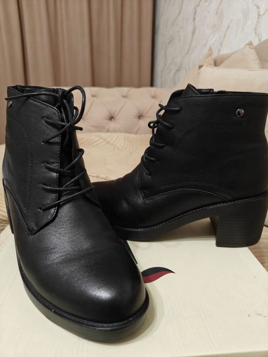 Продам полусапожки