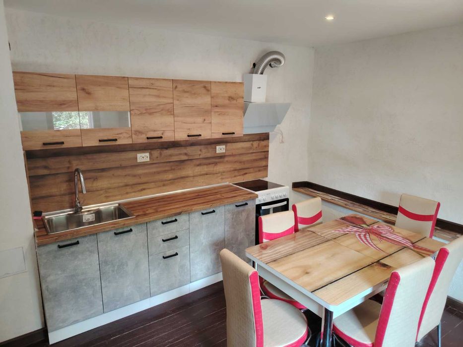 Продава се Къща в с. Станьовци, Област Перник - 80 кв.м за 765 €/кв.м - Снимка #10