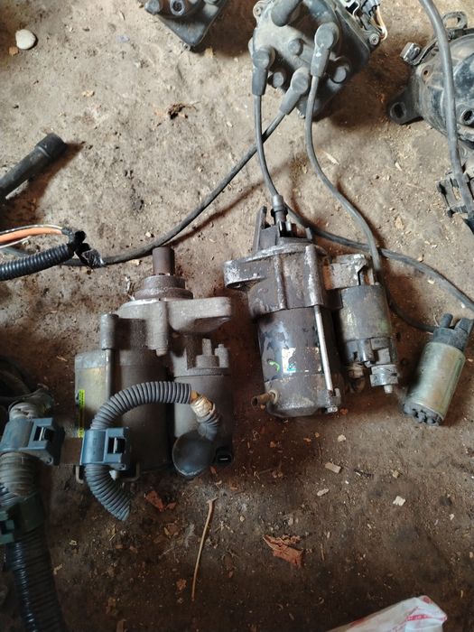 Продам запчасти на Хонду Црв