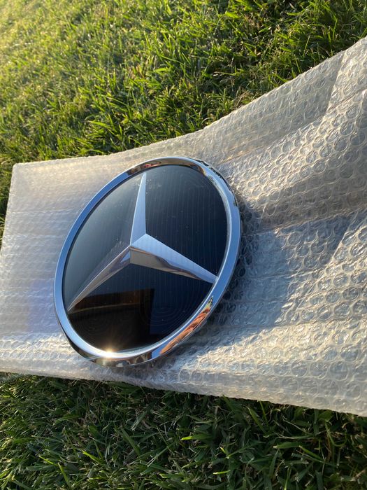 Emblema distronic grila cu incalzire Mercedes A0008880500