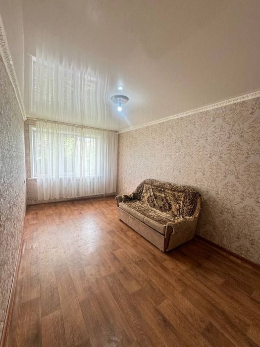 Продам 2 комнатную квартиру