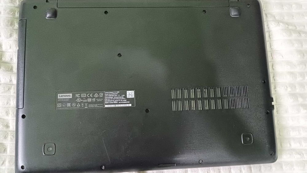 Laptop Lenovo Ideapad 110-15IBR – 4GB RAM, 500GB HDD, perfect pentru școală și utilizare zilnică