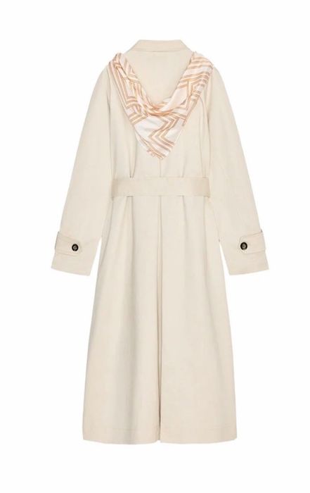 Плащ Zara с платком  новый