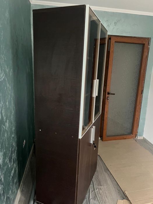 Birou si dulap de vanzare