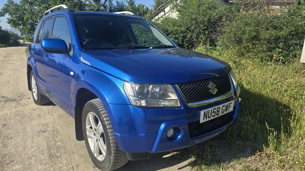 Suzuki grand vitara 2.0i 2009 на части