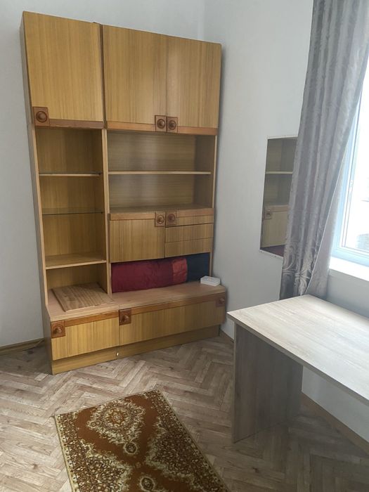 Дава се под наем Тристаен апартамент в Пловдив, Център - 90 кв.м за 459 € - Снимка #2