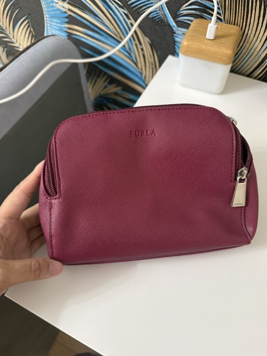 Ободок и заколка, косметичка