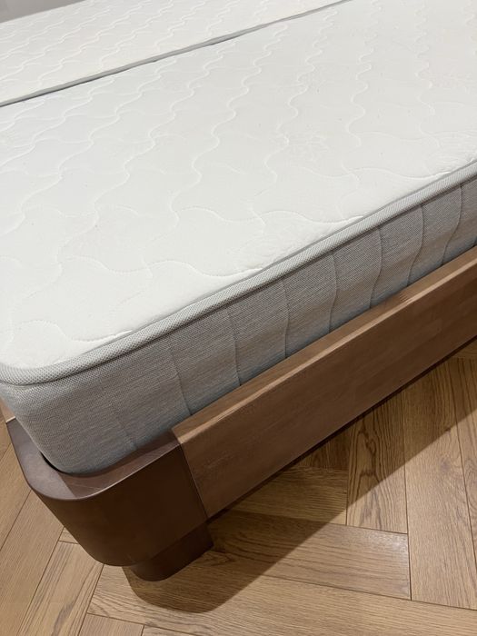 Продам матрас размер 196 на 80