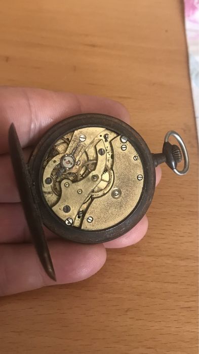 Джобен часовник STUPENDA