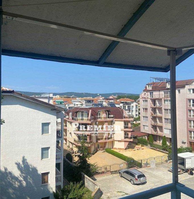 Продава се Двустаен апартамент в к.к. Слънчев бряг - 70 кв.м за 1093 €/кв.м - Снимка #2