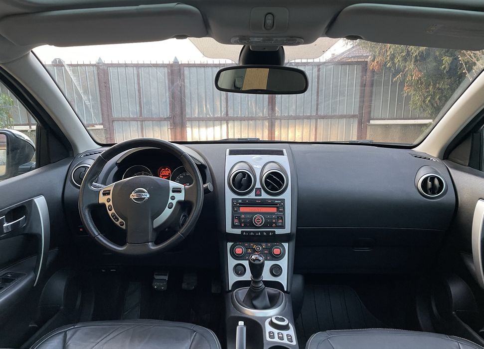Nissan Qashqai 2.0 dCi 150 cp 4X4 2009