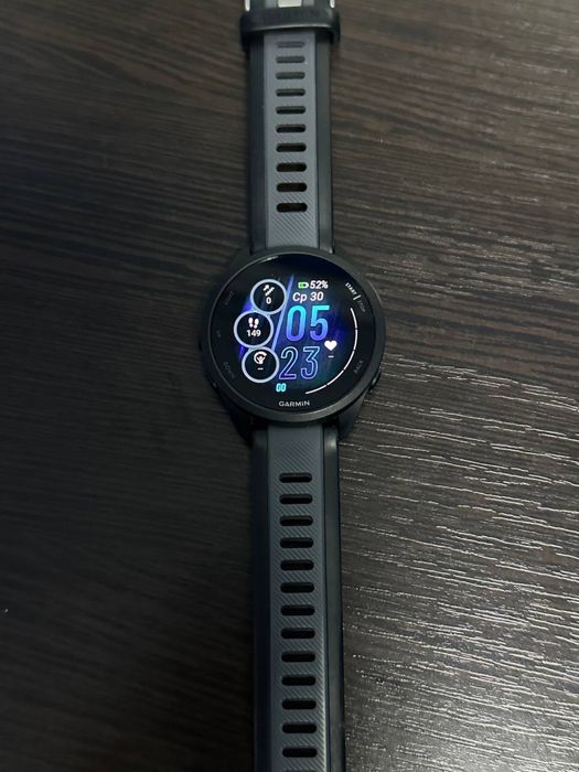 Часы Garmin forerunner 165