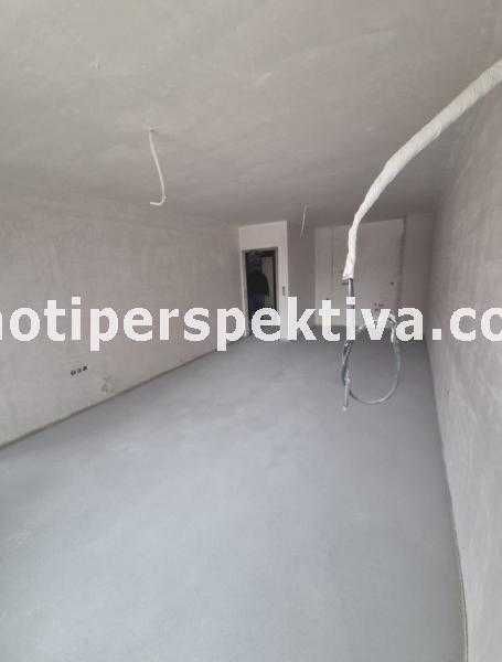 Продава се Двустаен апартамент в Пловдив, Тракия - 77 кв.м за 1312 €/кв.м - Снимка #1