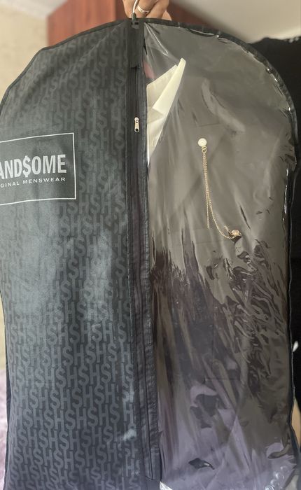 Продам мужской костюм