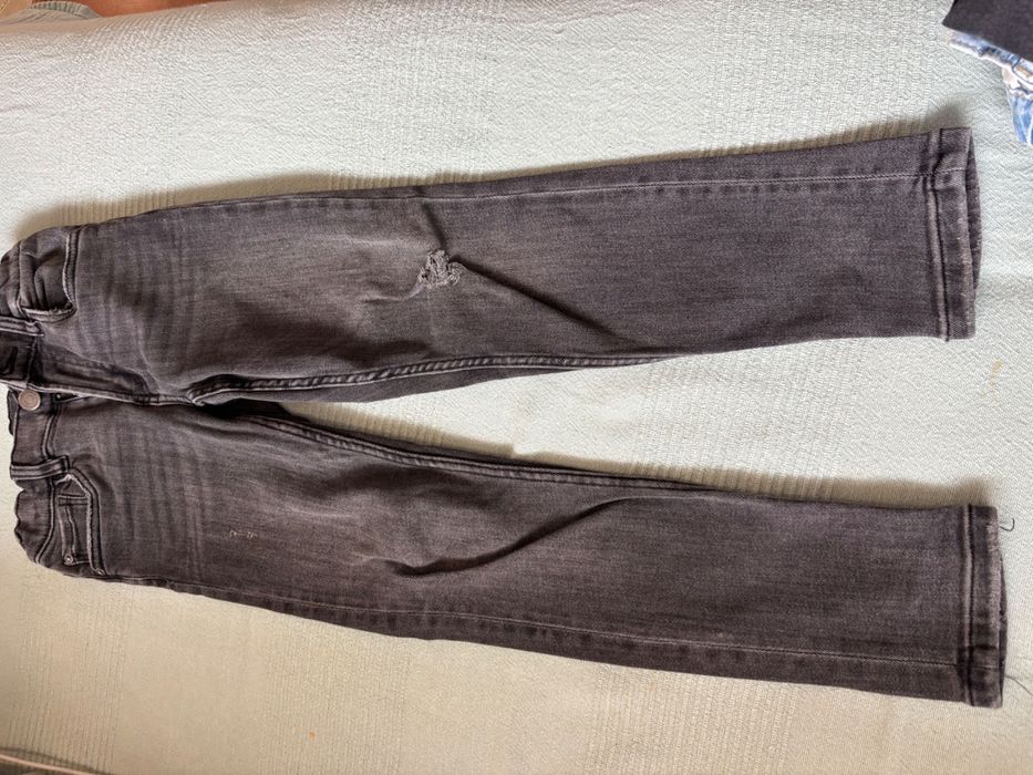 Дънки и долнища за момче