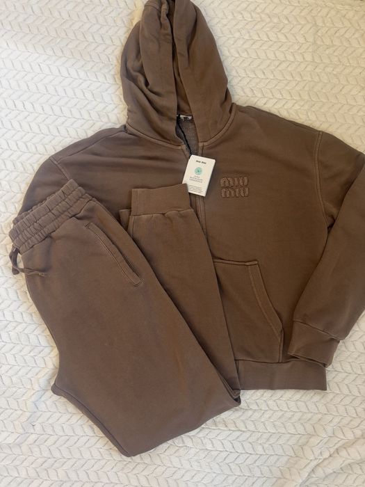 Дамски комплект нов