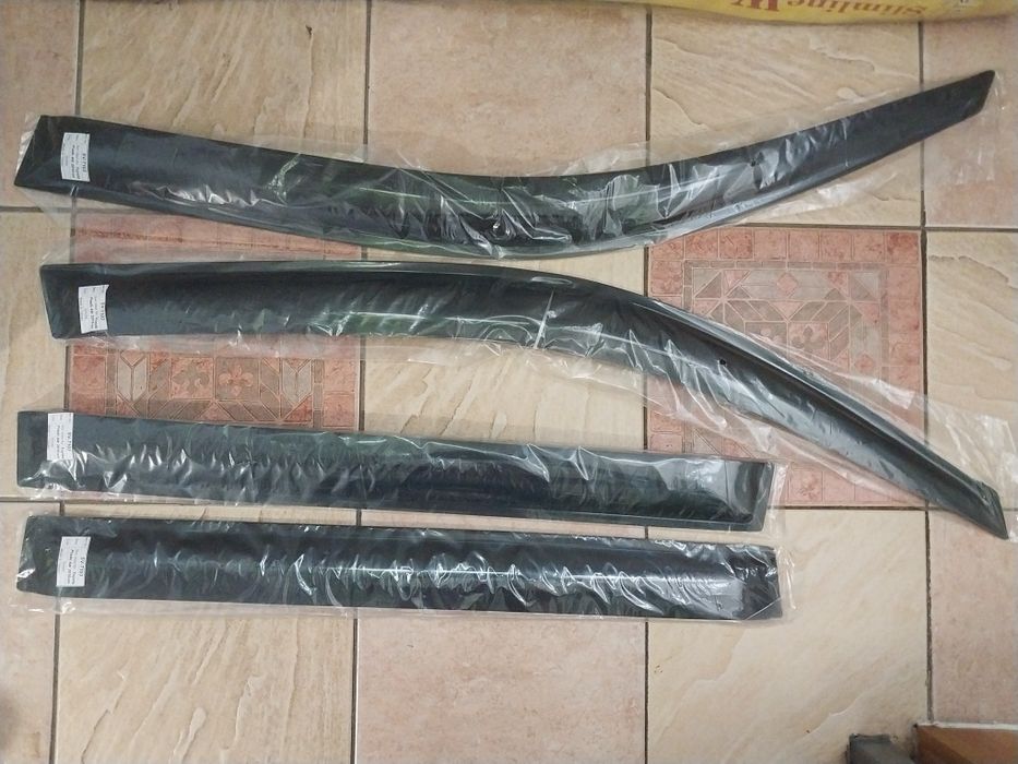 Ветровики (дефлекторы) Prado 150