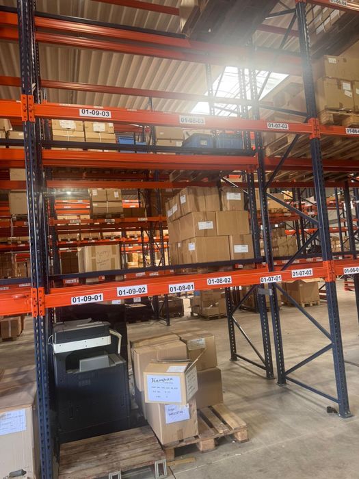 Rafturi metalice industriale