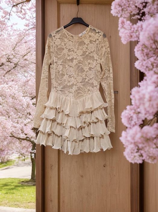 Дамски рокли и обувки на 46 евро