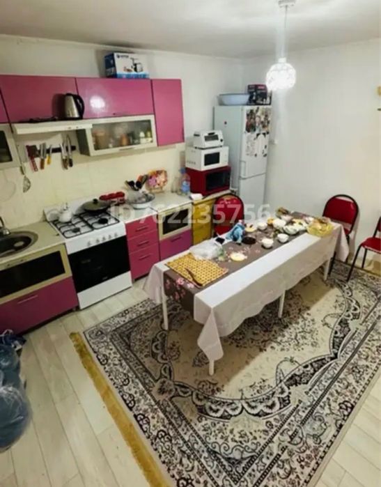 Үй сатылады немесе жалға беріледі