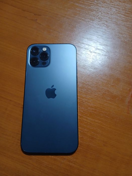 Iphone 12 pro и Iphone 14 pro max