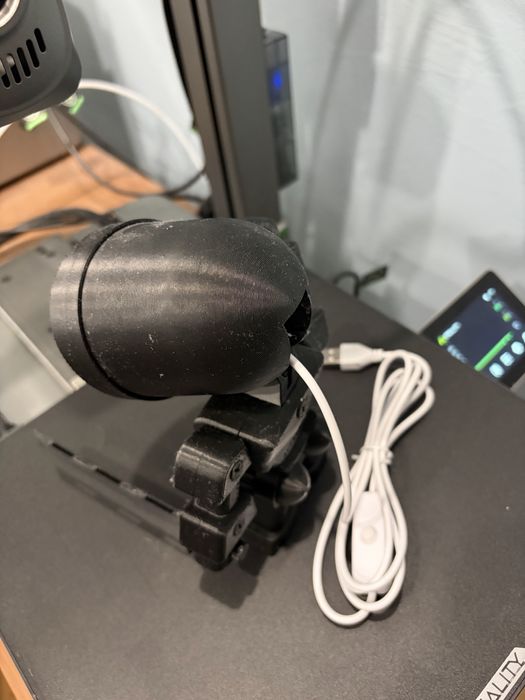 3D принтирана лампа „Фигурка”