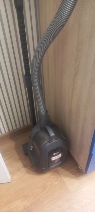Продам пылесос!!!