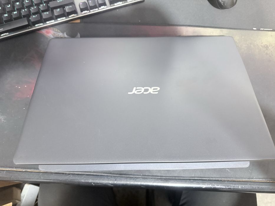 Продам ноутбук Acer