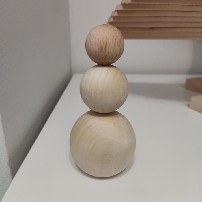 Декоративни играчки