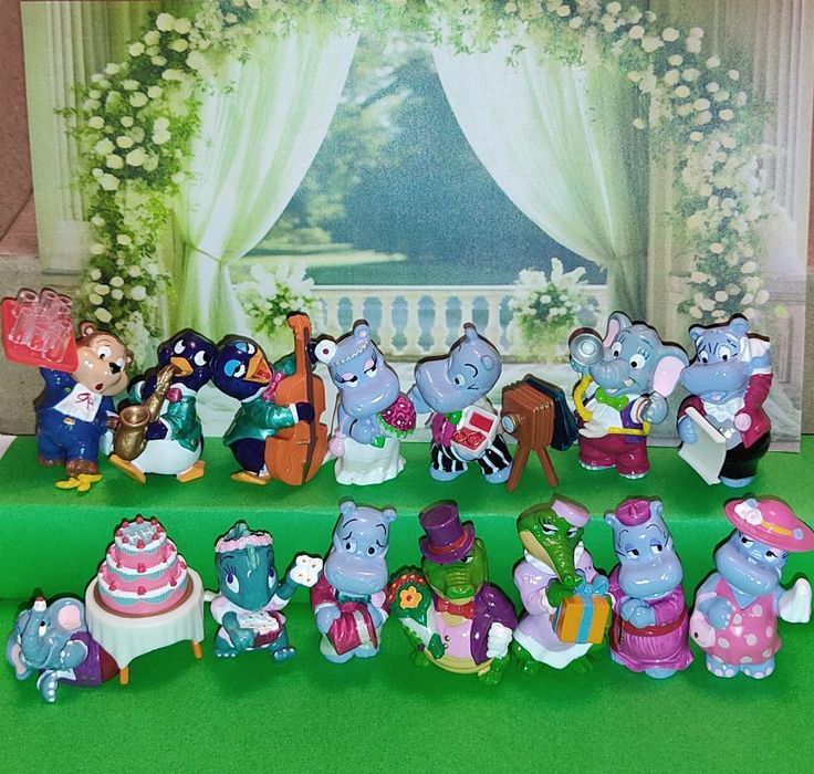 Киндер игрушки 90-х