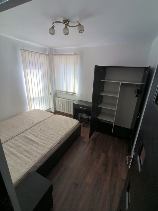 Apartament de închiriat