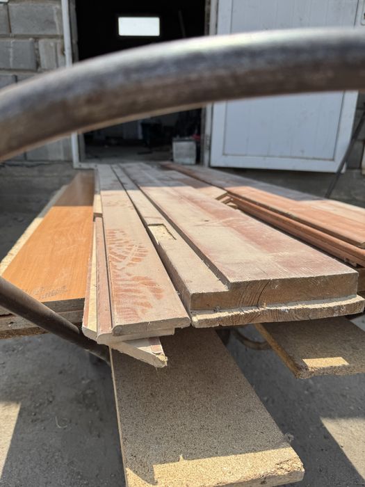 Чистые дерева, дверь комплект