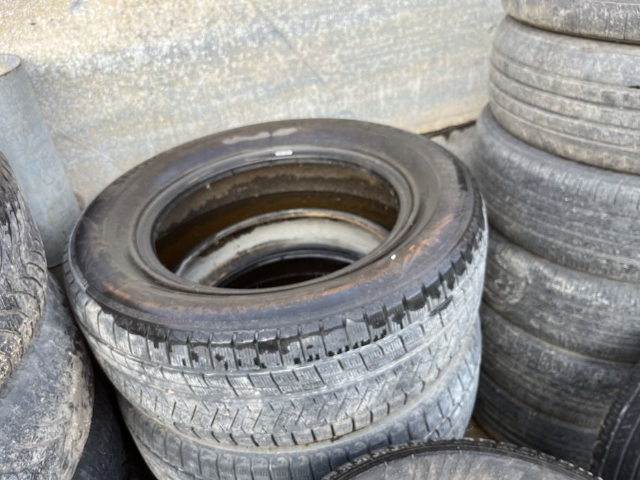 Продам зимние покрышки 265/60 r18