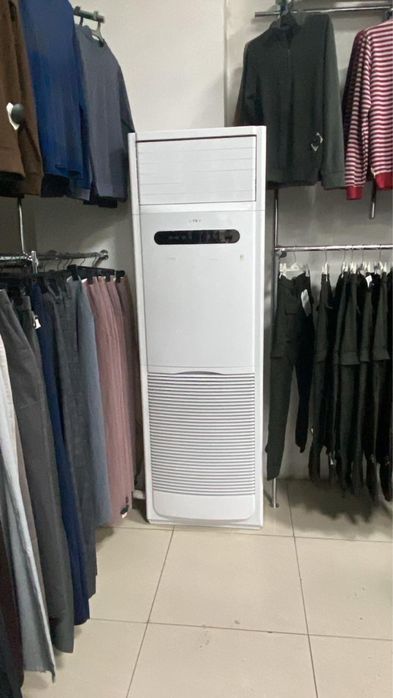 Кондиционер напольный колонный