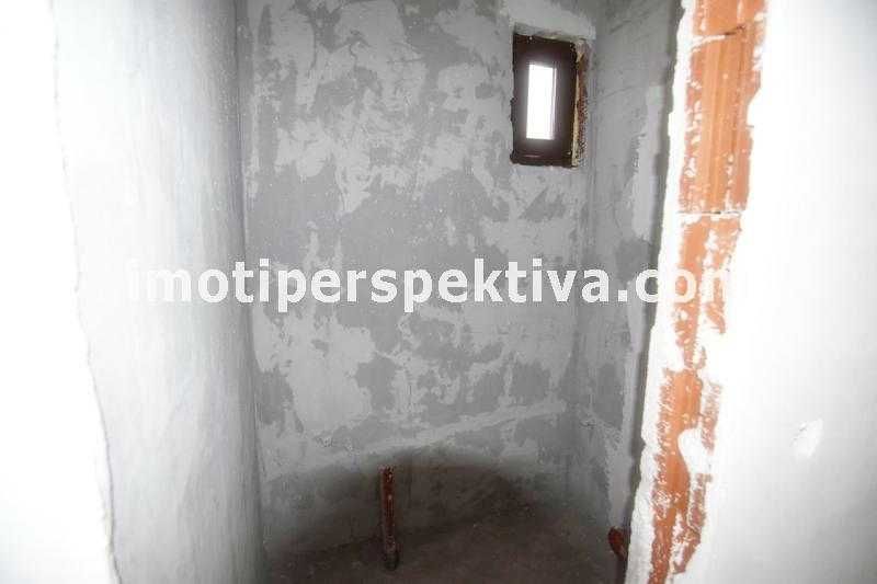 Продава се Къща в Стамболийски - 240 кв.м за 917 €/кв.м - Снимка #11