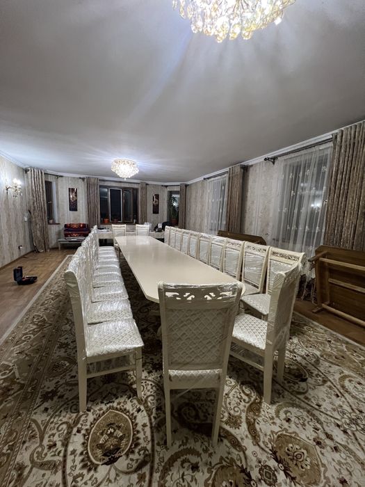 Стол и стулья комплект