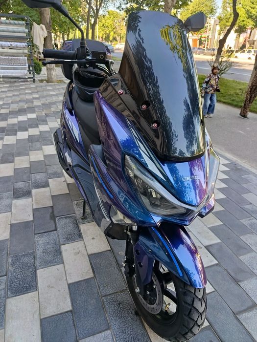 Продаётся Скутер STELMAX