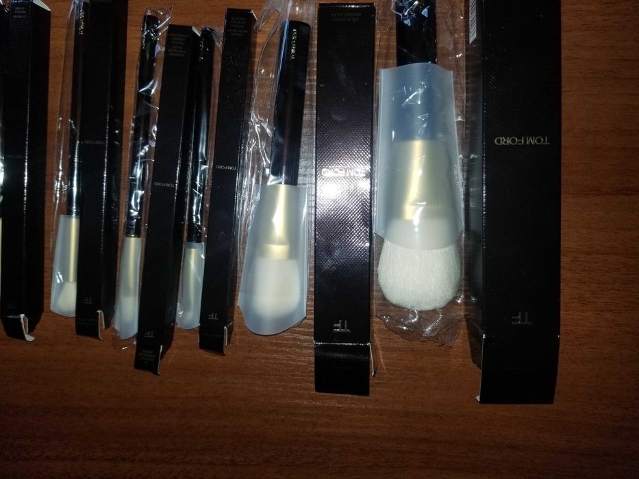 TOM FORD Кисточки новые для макияжа