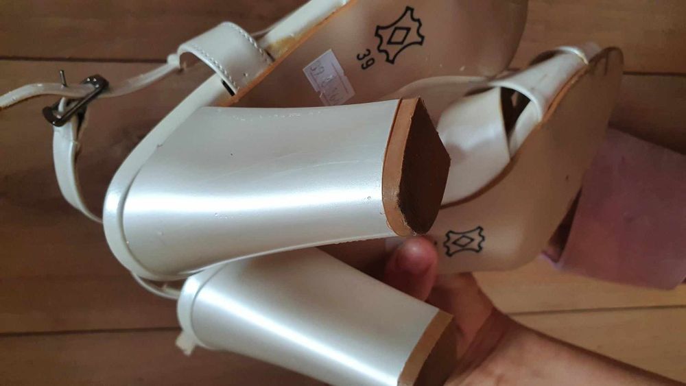 Sandal cu tocuri pt nunta