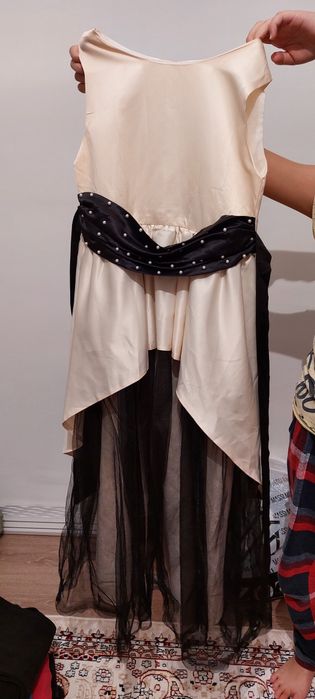 Бальное платье для утренника