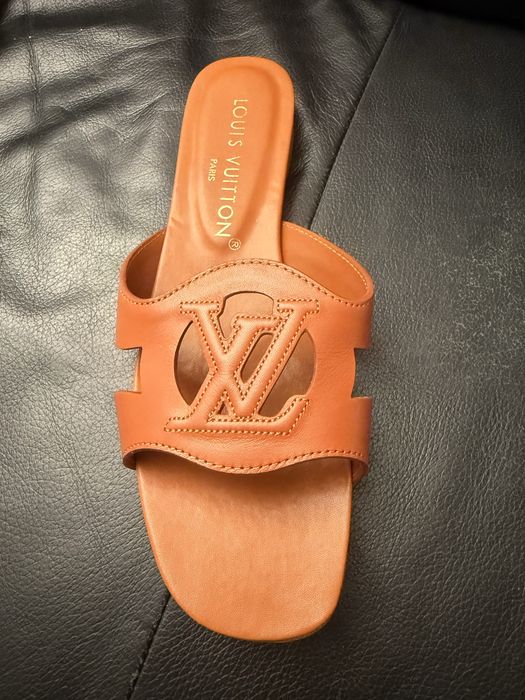 Papuci Louis Vuitton