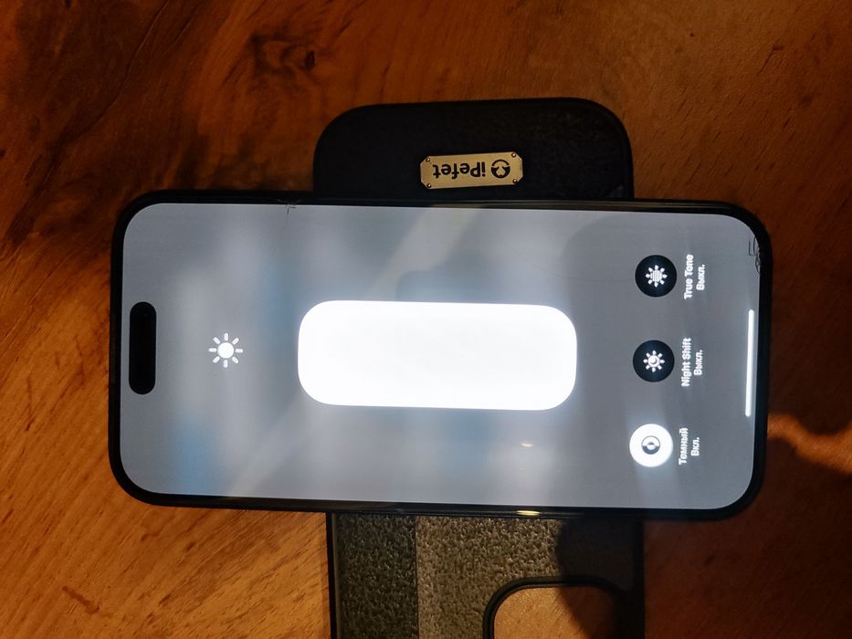 Аифон 15 продаю срочно