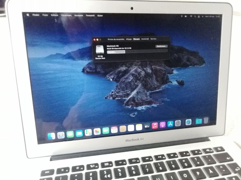 Vand/Schimb MacBook air 2014
