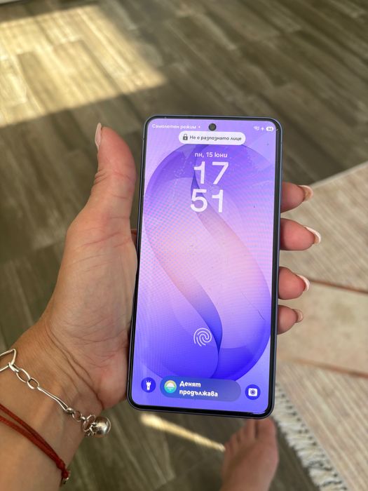 Телефон Samsung S26